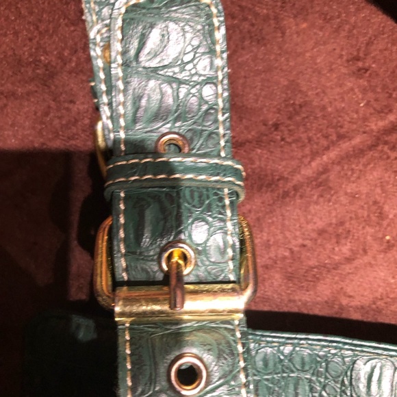 Butterfly Women's Hunter Green/Gold Double -Strap Shoulder Bag/Tote - Picture 5 of 13